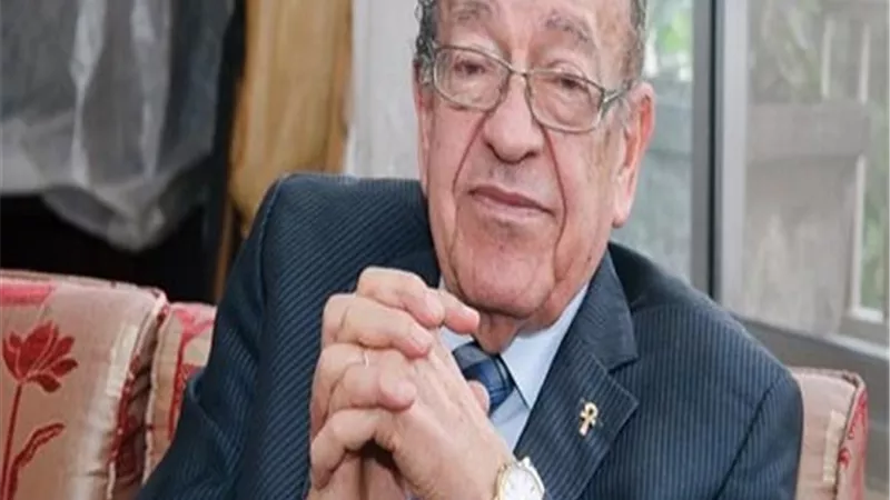 وسيم السيسي يوضح حقيقة وجود كائنات فضائية