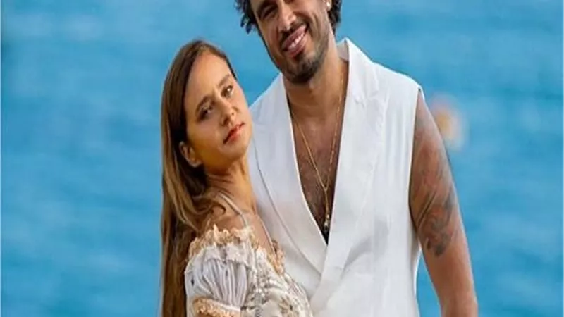 ماذا قالت نيللي كريم قبل ساعات من انفصالها عن هشام عاشور؟