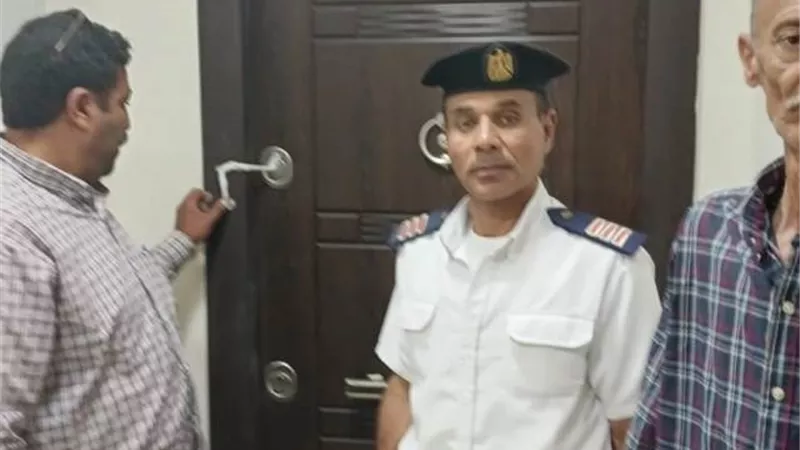 جهاز الشروق ينفذ 5 قرارات غلق وتشميع وإزالة وتحرير محاضر.. صور