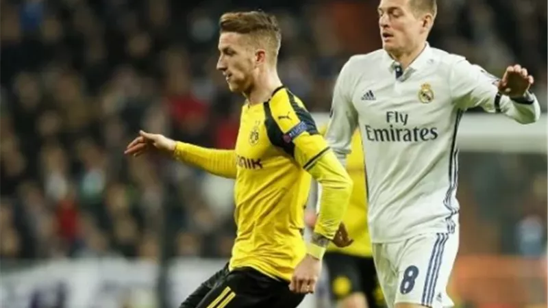 اتفرج ببلاش على لقاء ريال مدريد و بوروسيا دورتموند.. بث مباشر