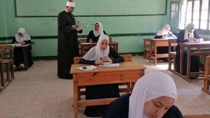 انطلاق امتحانات الثانوية الازهرية بالأقصر
