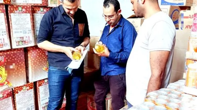 ضبط 600 زجاجه زيت و500 لتر سولار و2 طن علف مجهولين فى دمنهور