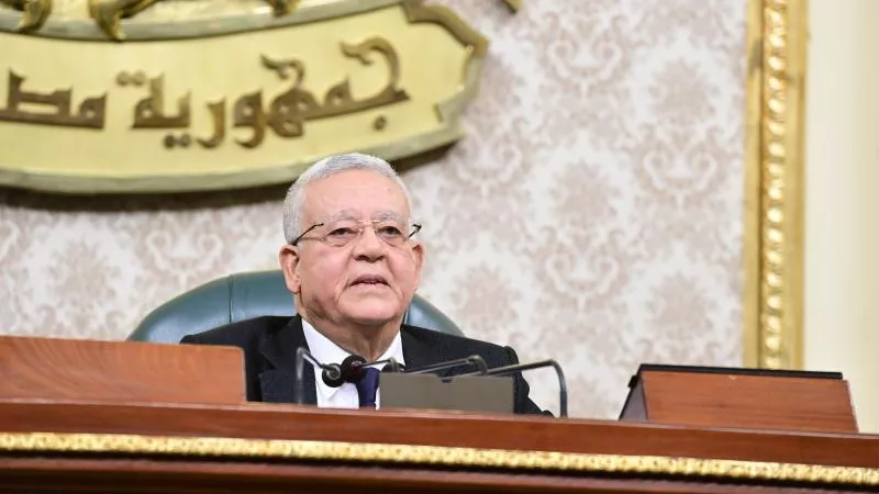 جبالي يفتتح الجلسة العامة لاستكمال مناقشة الموازنة العامة وخطة التنمية