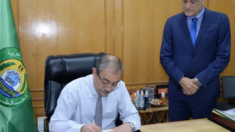 محافظ الاسماعيلية يعتمد نتيجة الشهادة الإعدادية بنسبة نجاح 82.81%