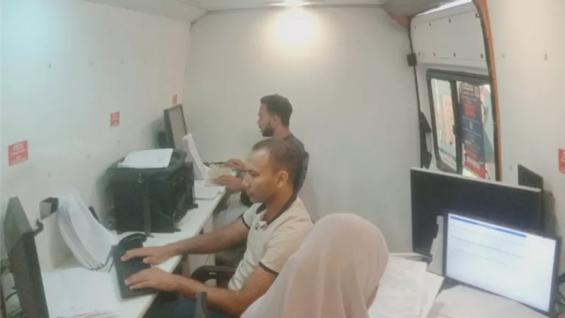 الكشف وتوفير العلاج ١٦٠٩ مرضى بقرية النويره ببنى سويف
