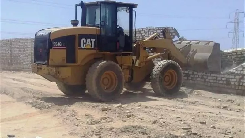 إزالة للتعديات ورفع للإشغالات وتنفيذ أعمال النظافة العامة
