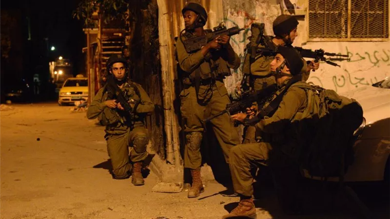 استشهاد فلسطيني وإصابة 9 آخرين بالرصاص الحي خلال اقتحام الاحتلال لنابلس