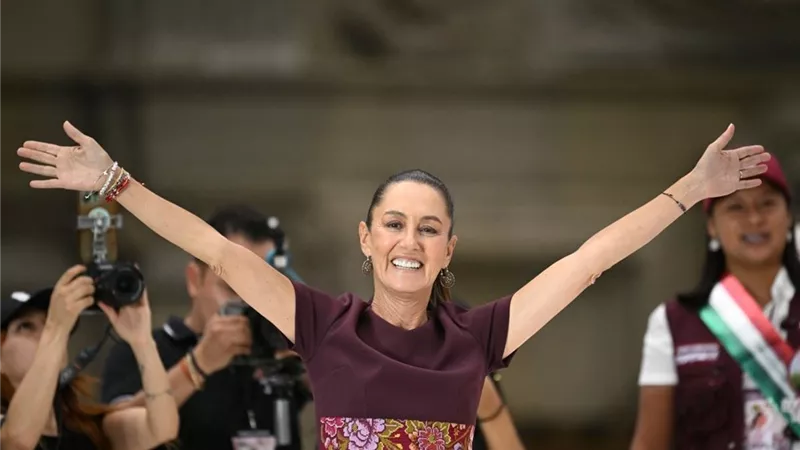 فوز كلوديا شينباوم بالانتخابات الرئاسية في المكسيك