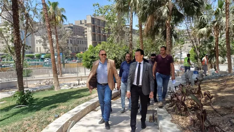 الإسكان تتابع استعدادات افتتاح مشروع إعادة إحياء حديقة الأزبكية