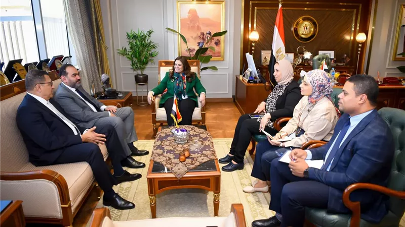 الهجرة تشيد بنجاح المصريين بالخارج وحرصهم على دعم الصورة الإيجابية لمصر