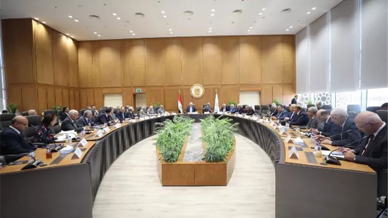 عصام فرحات يشهد اجتماع مجلس الجامعات الأهلية