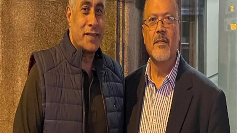 وزير العمل يلتقى مصريين بالخارج ويستمع لـ مطالبهم .. صور