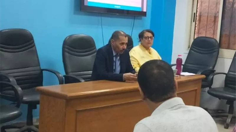 صحة سوهاج تعقد إجتماع لمناقشة ضوابط استخدام المضادات الحيوية