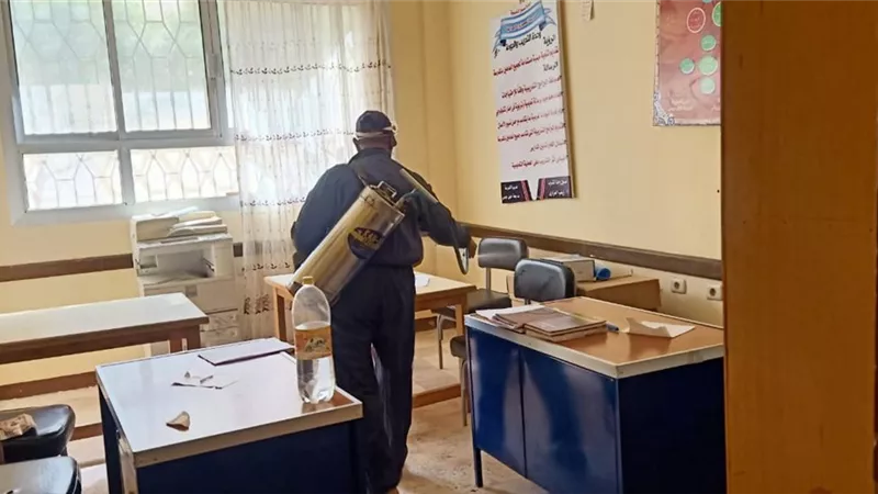 استعدادا لامتحانات الثانوية العامة تعقيم 11 لجنه بمدينة دسوق