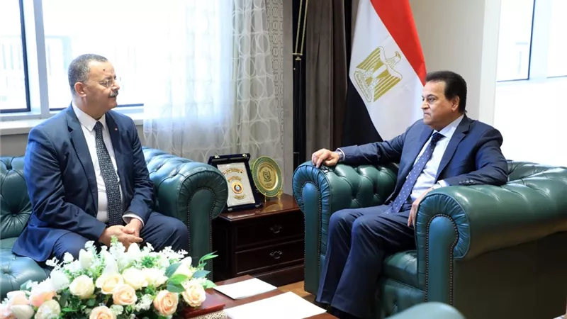 وزير الصحة يستقبل نظيره التونسي لتعزيز التعاون بالسياحة العلاجية وصناعة الدواء