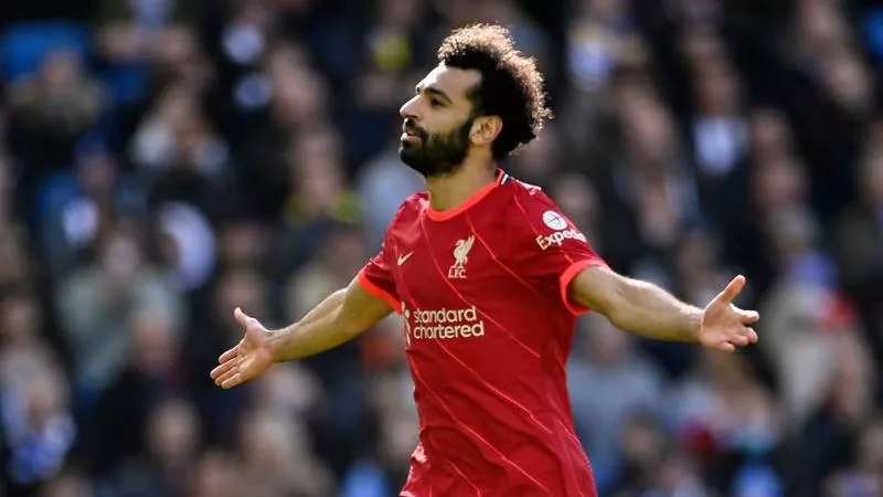 مفاجأة.. آرني سلوت يوافق على رحيل محمد صلاح عن ليفربول