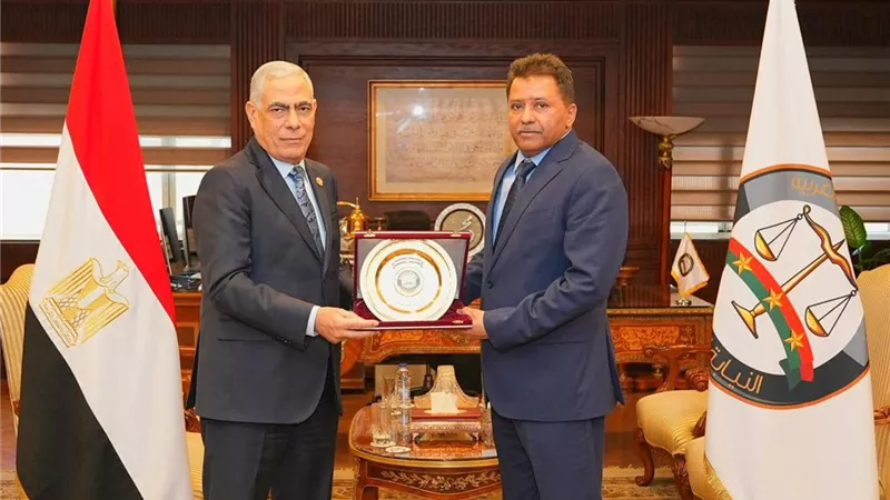 النائب العام يؤكد أهمية العلاقات التاريخية مع اليمن