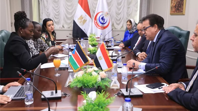 وزير الصحة: إرسال 14طناً من الأدوية والمستلزمات الطبية إلى 