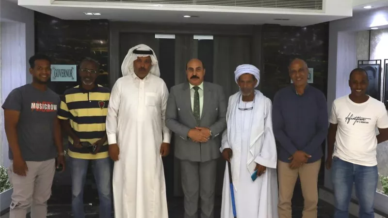 أشرف عطية :التجهيز لإقامة أول بطولة دولية لسباقات الهجن بغرب سهيل