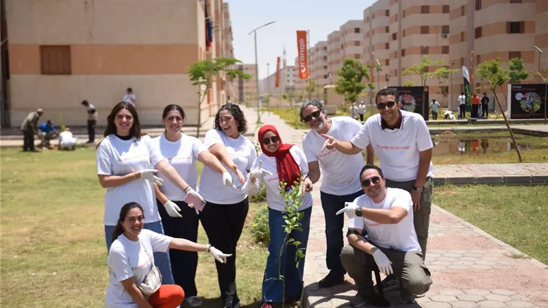 ضمن مبادرة اورنچ العالمية “Engage for Change” لأشراك موظفيها في المبادرات المجتمعية والبيئية