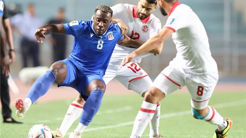 المثلوثى يقود تونس للفوز على غينيا الاستوائية بتصفيات مونديال2026