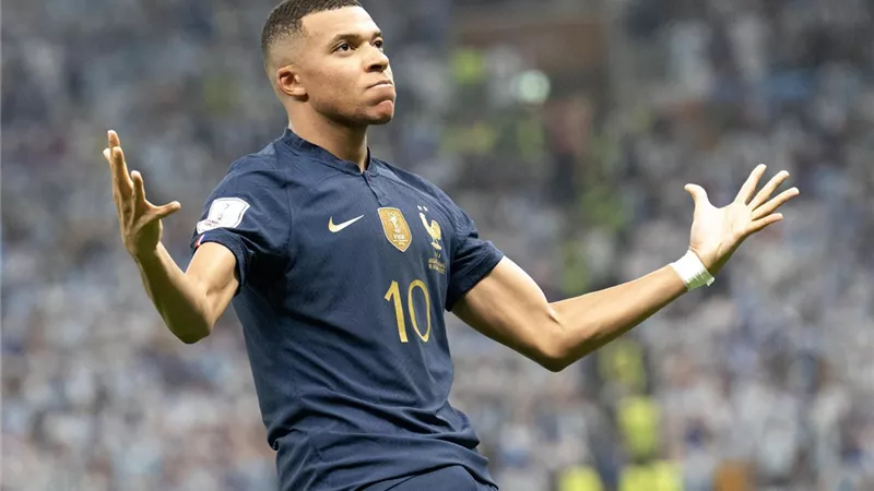 استعدادا ليورو 2024 .. مبابى يقود فرنسا لاكتساح لوكسمبورج بثلاثية