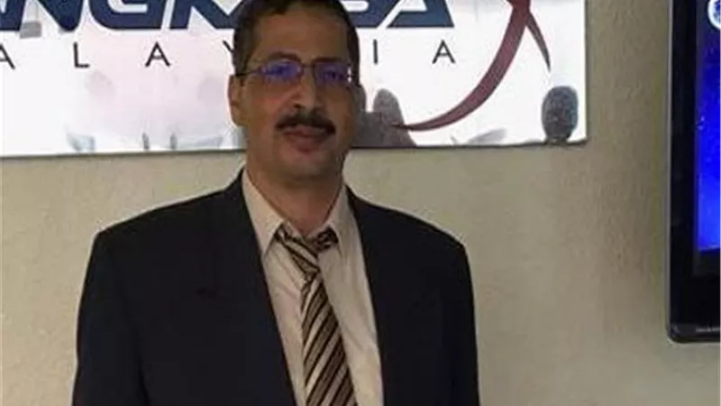 زلزال خطير خلال أيام.. رئيس معهد الفلك يرد على العالم الهولندي