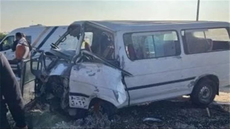 إصابة 5 أشخاص في حادث تصادم سيارتين على الطريق الحر بالقليوبية