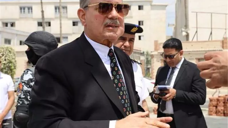 محافظ كفر الشيخ: رفع 1135 طن مخلفات بالمراكز والمدن