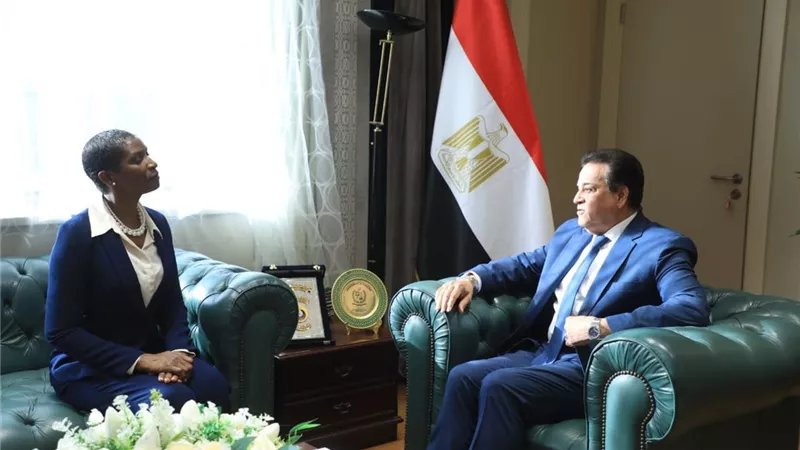 وزير الصحة يبحث التعاون مع نظيرته في دولة الرأس الأخضر