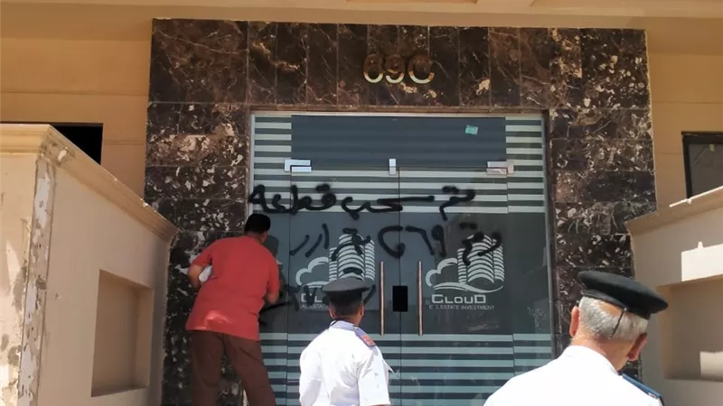 رئيس الجهاز: حملات متتالية لإزالة مخالفات البناء بالشيخ زايد