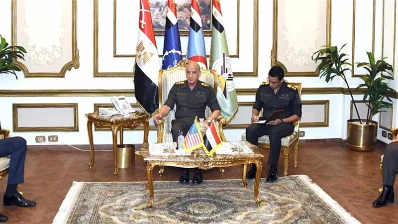 الفريق أول محمد زكى يلتقى منسق الشرق الأوسط لمجلس الأمن القومى الأمريكى