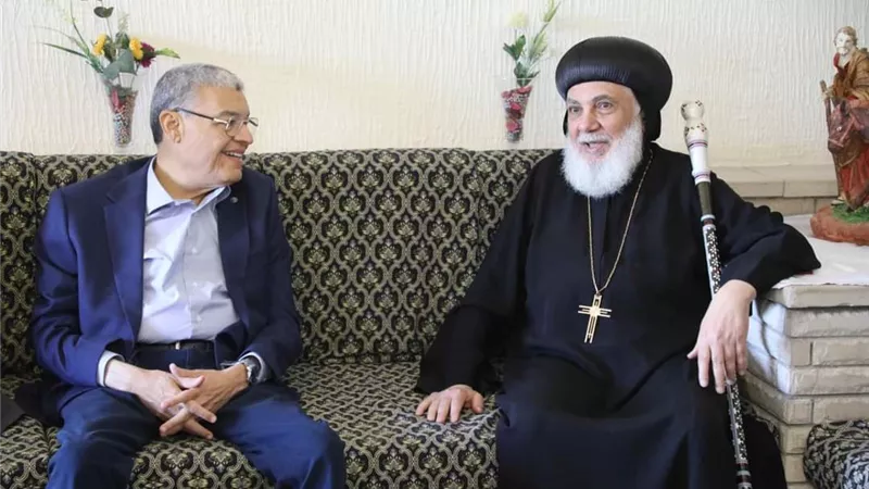 محافظ المنيا يتفقد الإجراءات الأمنية بمولد السيدة العذراء