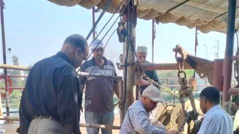 غلق 3 معديات نهرية بكوم حمادة لإنتهاء التراخيص