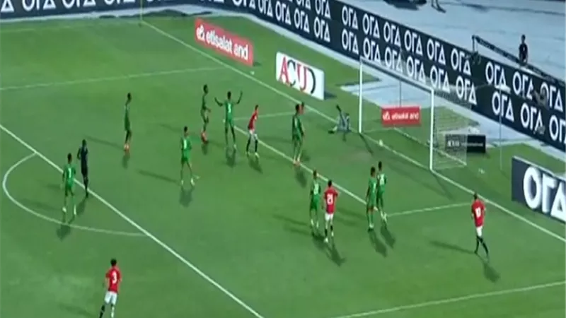 فيديو .. لقطات رائعة للجماهير فى مباراة منتخب مصر وبوركينا فاسو