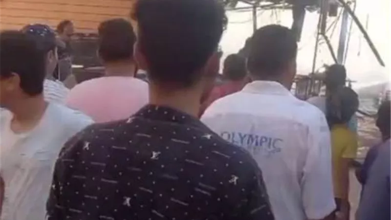 تفاصيل اندلاع حريق بإحدى منافذ السلع الغذائية بحدائق 6 أكتوبر صور