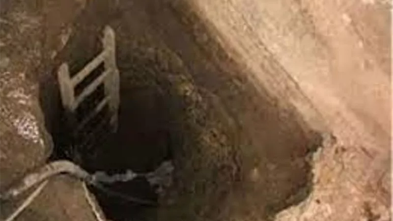 تفاصيل وفاة 3 أشخاص داخل حفرة خلال البحث عن الآثار بالإسكندرية