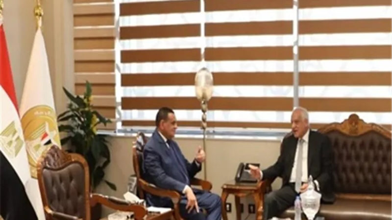 هشام آمنة يتابع مع محافظ الجيزة استعدادات استقبال عيد الأضحى
