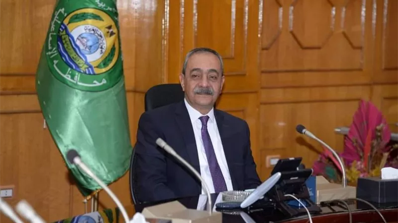 شبكة طوارئ الإسماعيلية تتعامل مع طفح مياه بالكيلو 2