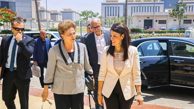 وزيرة التعاون تستقبل رئيسة بنك التنمية الجديد في العاصمة الإدارية
