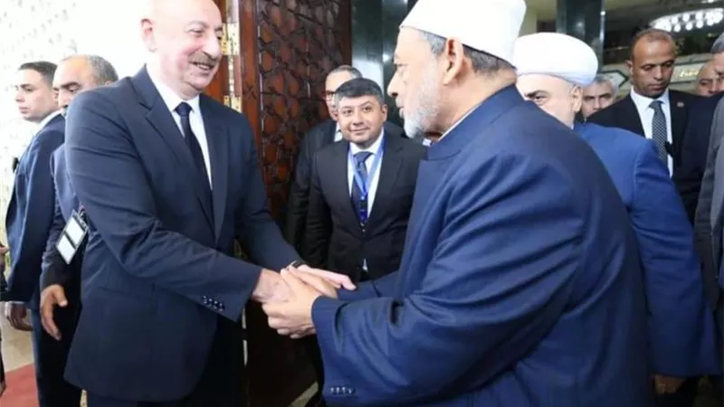 رئيس أذربيجان يدعو الإمام الأكبر شيخ الأزهر الشريف لزيارة البلاد