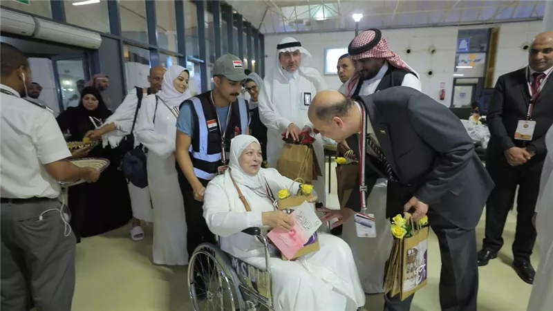 الداخلية تودع أسر الشهداء أثناء مغادرتهم البلاد مُتجهين للأراضى المقدسة