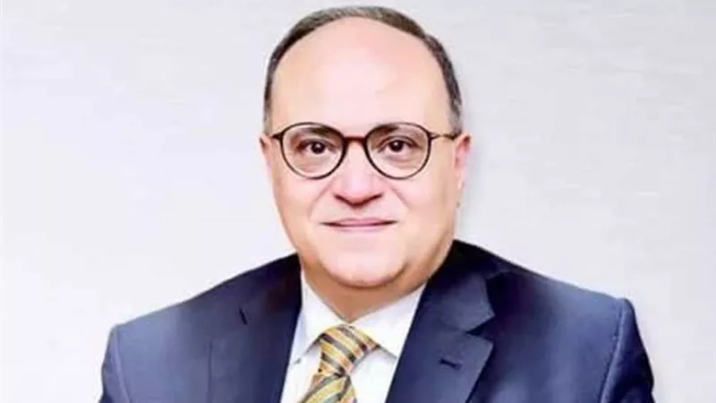 رئيس هيئة الدواء:الدولة تدعم توفيركافة الاحتياجات الدوائية للمريض