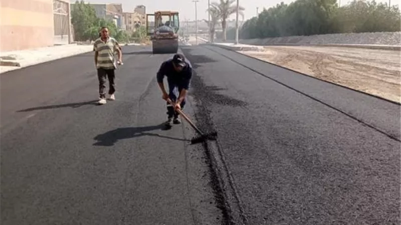 تعرف على أحدث مشروعات الطرق فى مدينة 15 مايو.. بالصور
