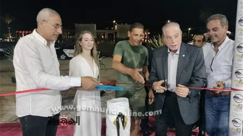 محافظ جنوب سيناء يفتتح ملعب بادل بالممشى السياحي بشرم الشيخ