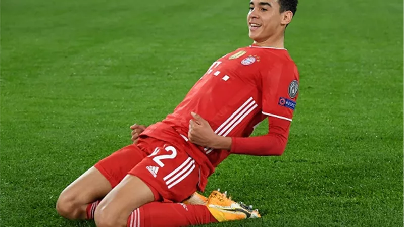 موسيالا يلمح إلى إمكانية رحيله عن بايرن ميونيخ
