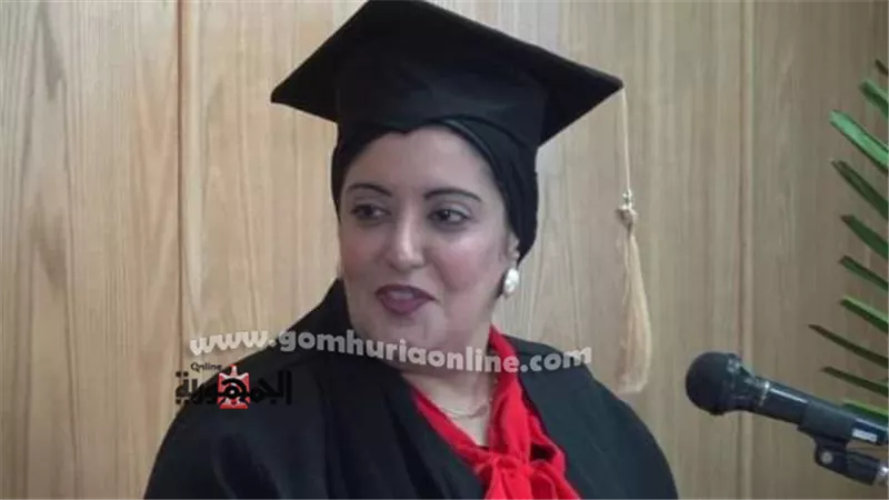 مدير صحة المنوفية تحصل على درجة الدكتوراة بامتياز من طب المنوفية