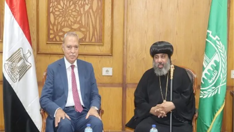 محافظ القليوبية يستقبل أسقف شبين القناطر لتقديم التهنئة بعيد الأضحى المبارك