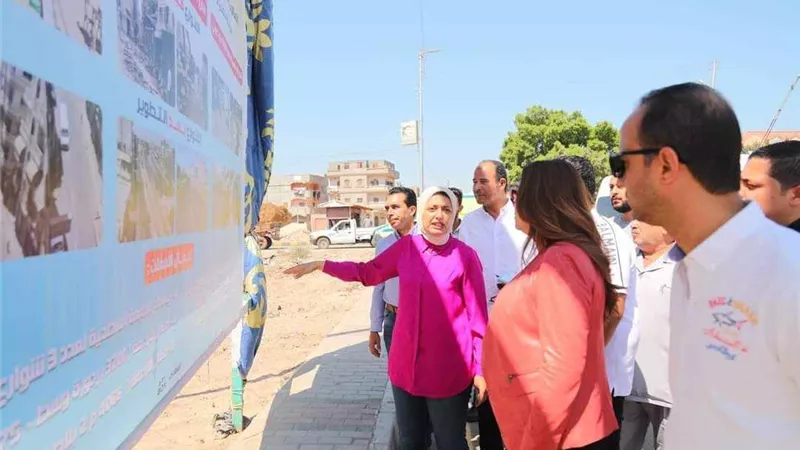 محافظ دمياط تفتتح مشروع تطوير شوارع مدينة كفر البطيخ