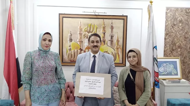 انتهاء أعمال كونترول الفرقة الأولى بكلية الآداب جامعة المنيا